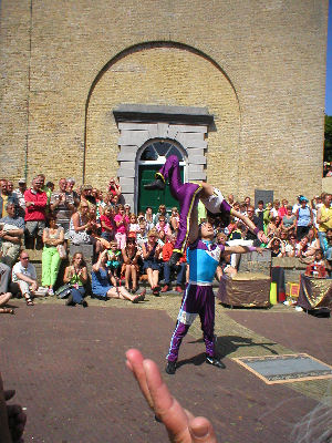 17 juni 2006 - Oerol Terschelling - Japanse Circus trukjes