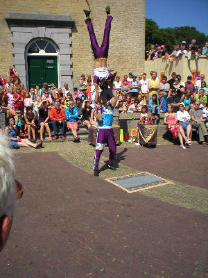 17 juni 2006 - Oerol Terschelling - Japanse Circus trukjes