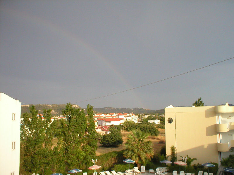 27 juni 2006 Rhodos - Regenboog